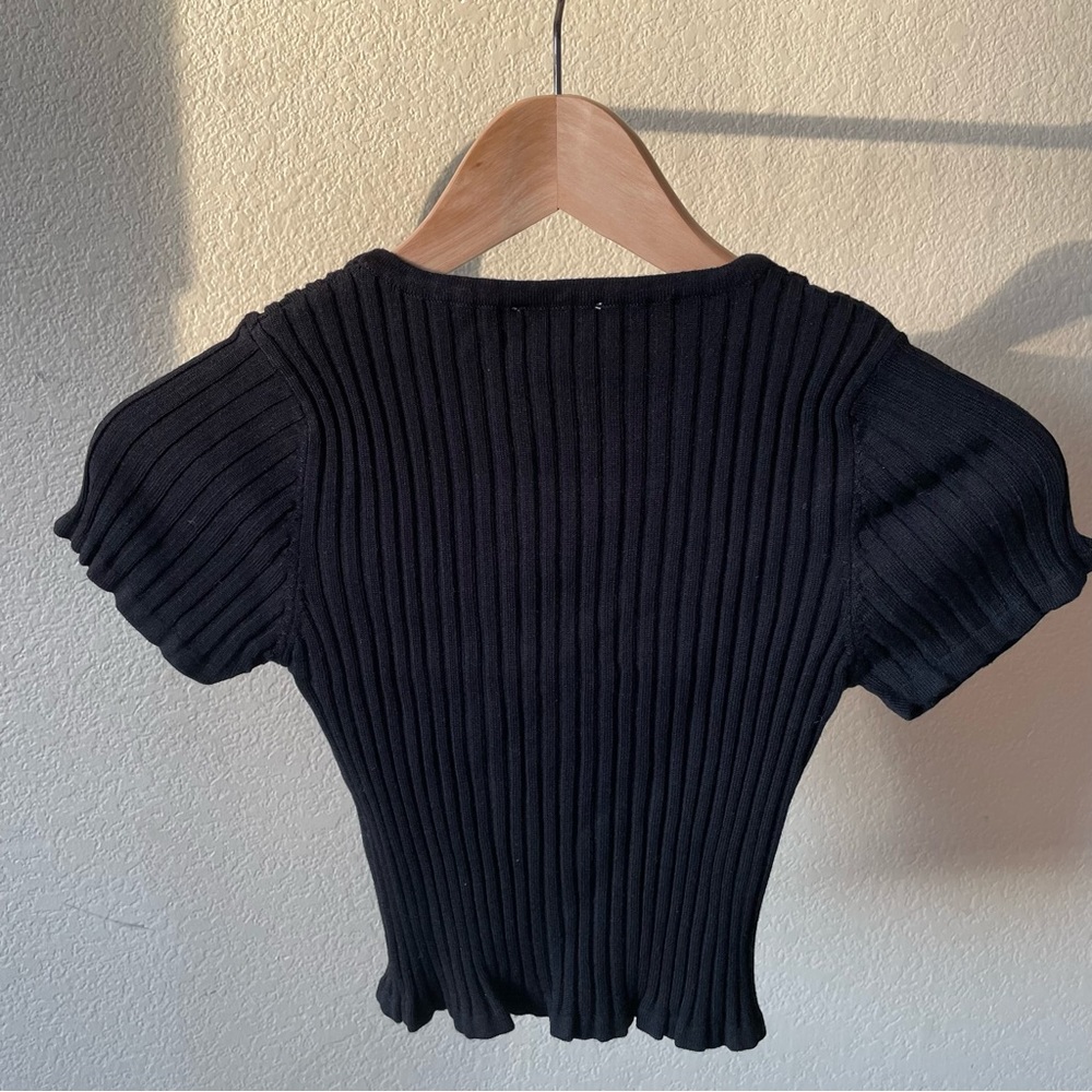 NWOT Find Me Now | Isa Crop Top - Picture 3 of 4